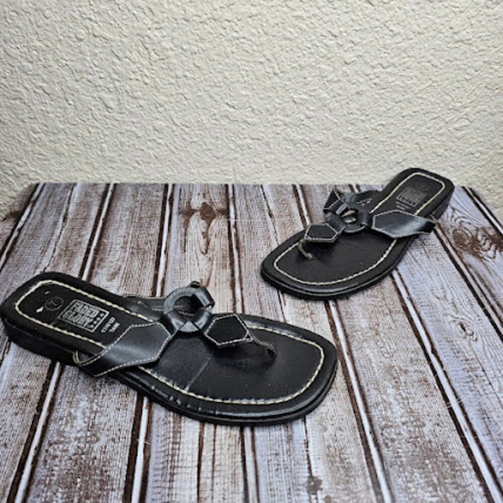 Vintage Faded glory 90s y2K black leather square toe sandals women's size 7